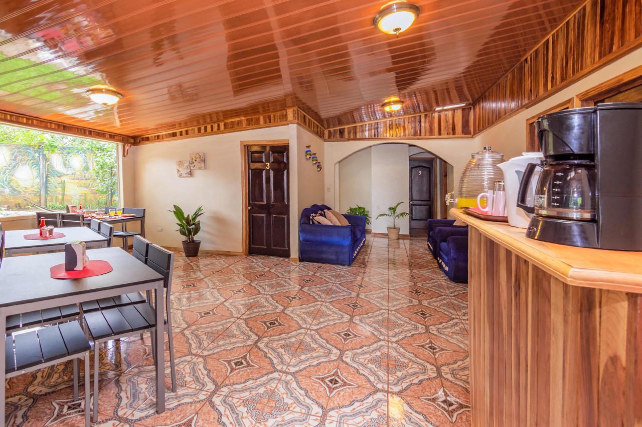 Monte Fresco Hostel Boutique Puntarenas Bagian luar foto