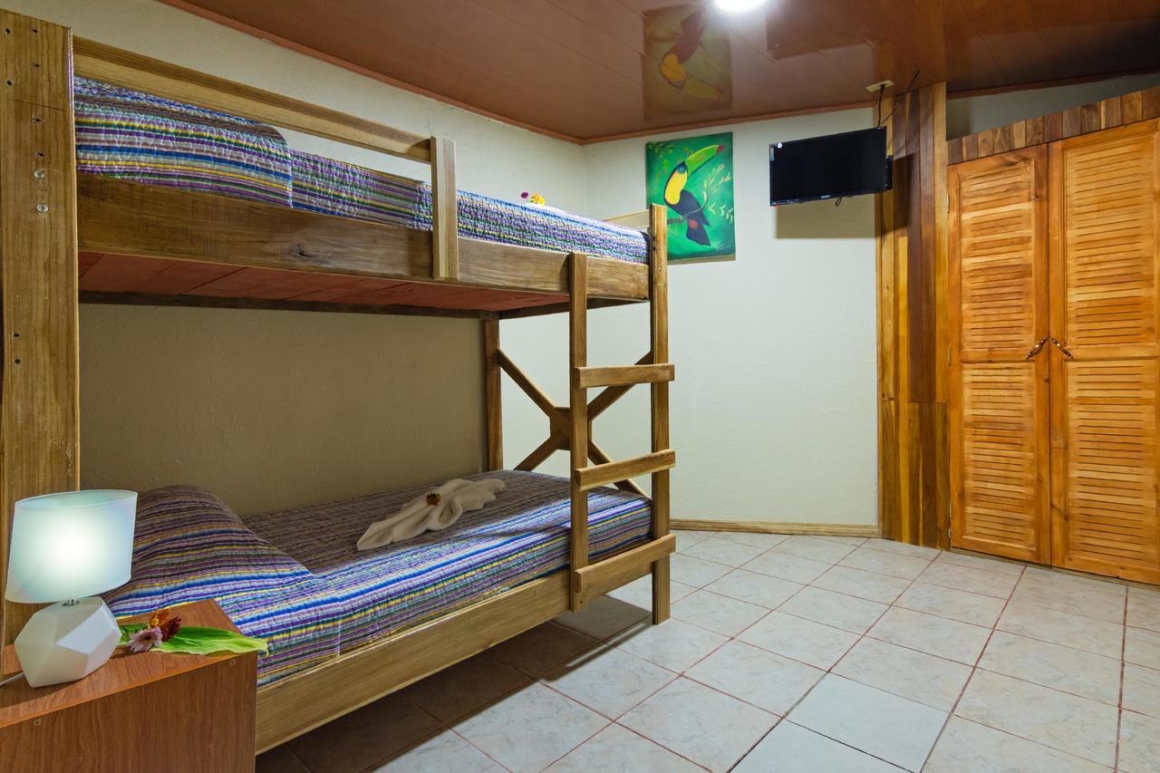 Monte Fresco Hostel Boutique Puntarenas Bagian luar foto